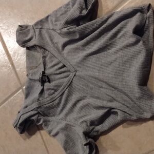 Fashion Navo half shirt with hood